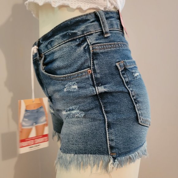 Distressed Frayed Bottom Shorts - Picture 5 of 5